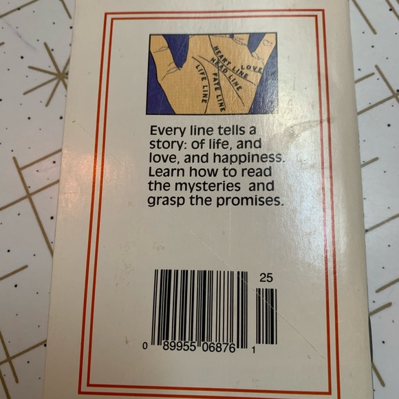 1990’s How to Read Palms / Palm Reading Guide - Picture 2 of 4